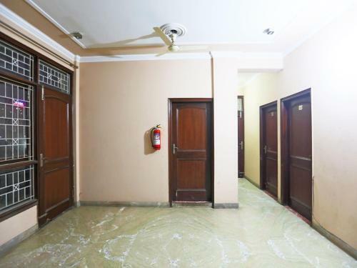 Capital O74648 Vinayaka Hotel
