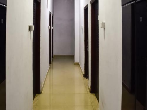 Oyo 71300 Hotel Pragya