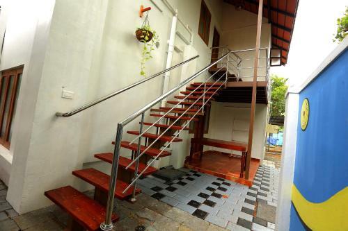Hotel Kira Palace Residency