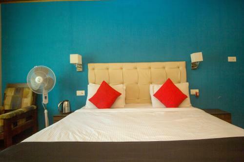 Capital O 61777 Hotel Oak Ridge