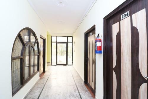 Oyo 26815 Hotel Sweet Night