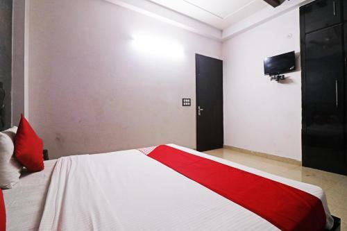Hotel Oyo 36689 Royal Cottage