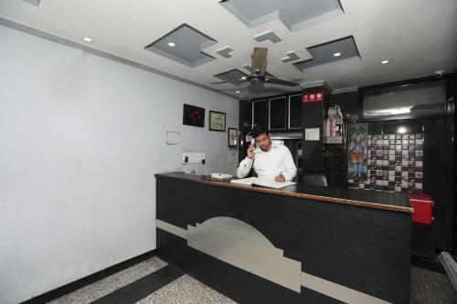 Oyo 40851 Hotel Athithi