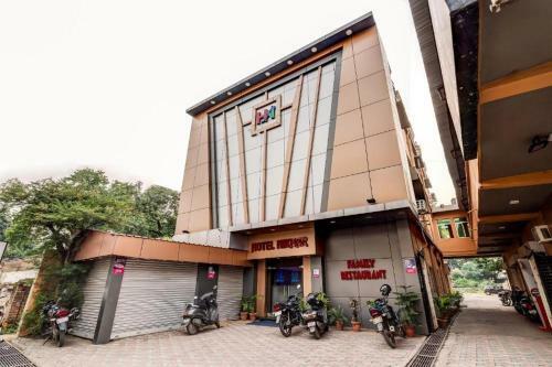 Hotel Nikhar Residency