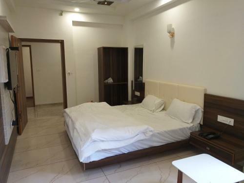 Hotel The Grand Shiva