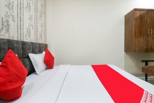 Oyo 69952 Hotel Rds