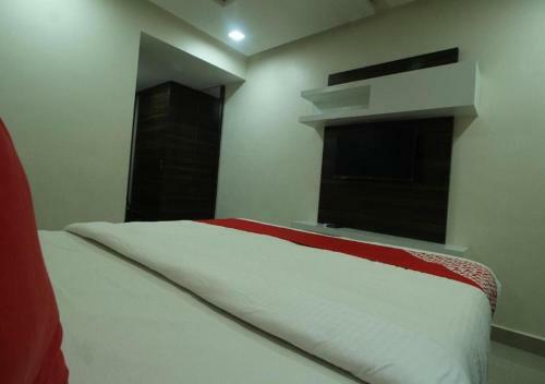 Hotel Regal Residency