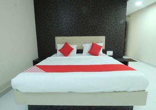 Hotel Regal Residency