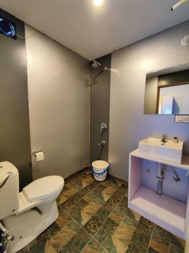 Hotel Morjim Beach Resort