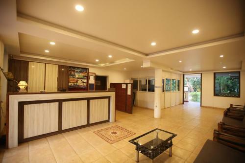 Hotel Morjim Beach Resort