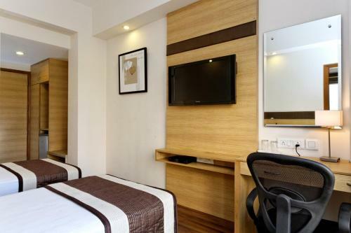 Hotel Silver Oak @ 56a