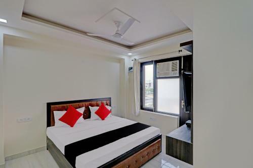 Hotel Capital O 80465 Welcome Inn Stay