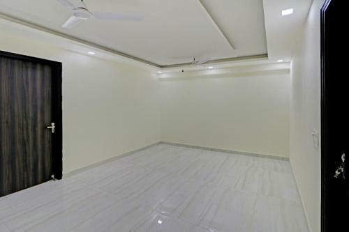 Hotel Capital O 80465 Welcome Inn Stay