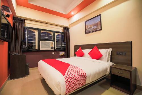 Hotel Oyo Flagship 41593 Ramiro Flagship Royal Ramiro Original Name*