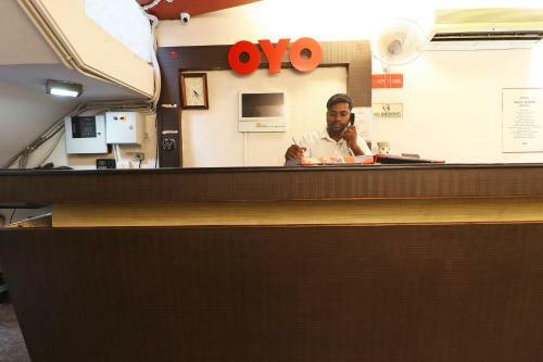 Oyo 49576 Hotel Divine