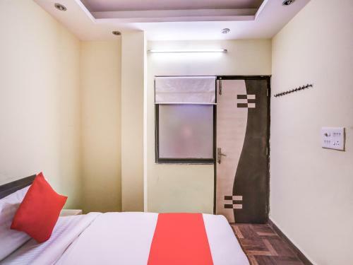 Hotel Oyo 62291 Parth Residency