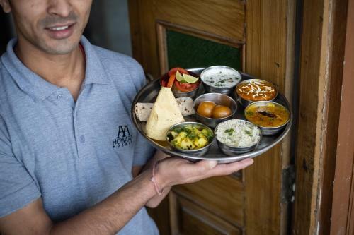 Hotel Ganga Heritage By Howard