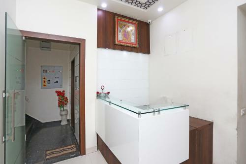 Oyo 17280 Hotel Relax Residency