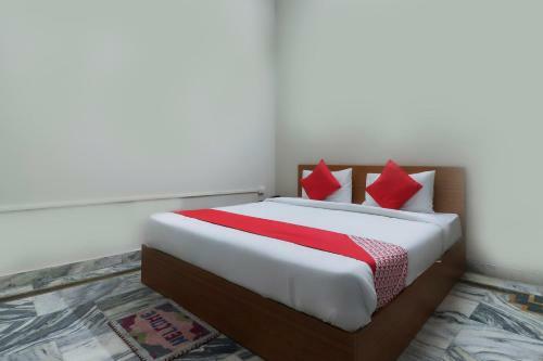 Hotel Oyo 61581 Krisjal Inn
