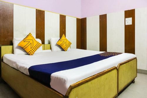 Spot On 67868 Hotel Gourav Regency