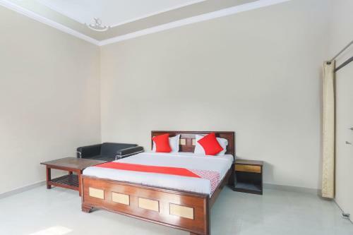 Hotel Oyo 71493 Chetiya Farm House