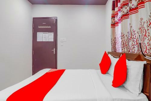 Hotel Oyo Flagship 76546 Alpine Glow Peak- Hygiene Ensured
