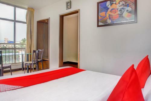 Hotel Oyo 77792 Silver Key Revenkar Comforts