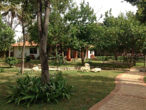 Hotel The Hideaway Hosur