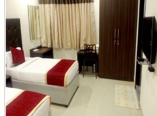 Hotel Pearl City Jubilee