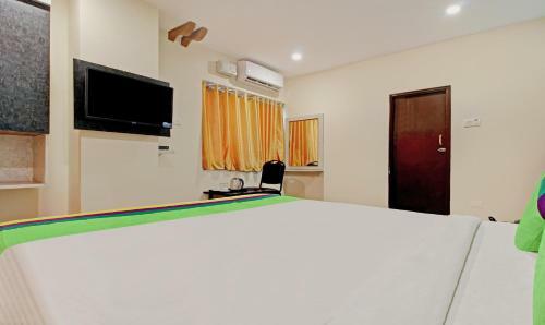 Capital O 23543 Hotel Vaishnavi