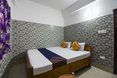 Hotel Oyo 71439 Rsquare Elite