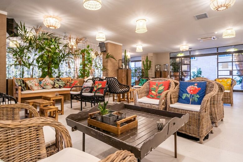 Hotel Capo Peloro Resort