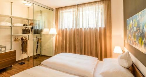Aparthotel Hidalgo Suites