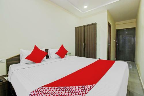 Hotel Oyo 76552 Adhin Residency