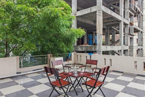 Hostal Oyo Home 79225 Great Stay Homes