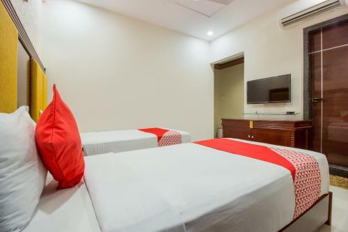 Hotel Oyo 44264 Mythri Guest House