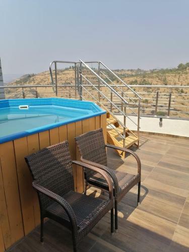 Bed & Breakfast Pooja Villa Suites