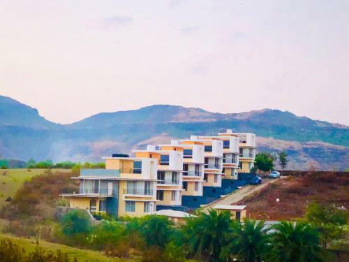 Villa Royal Meadows - Igatpuri Bungalow A