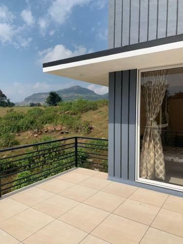 Villa Royal Meadows - Igatpuri Bungalow A