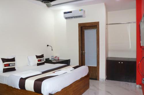 Pat Hotels