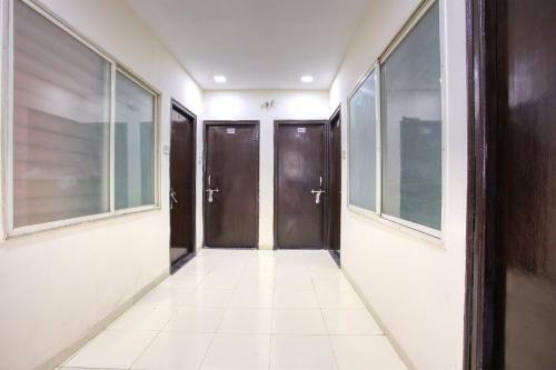 Oyo 41154 Hotel 24 Pm