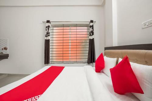 Hotel Oyo 36501 Royal Palace