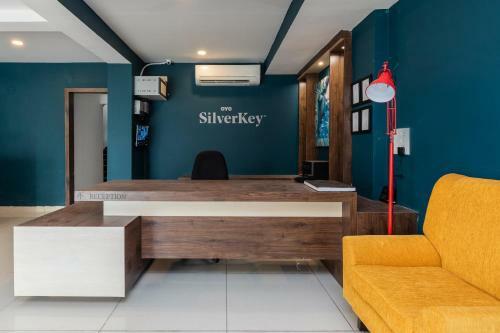 Hotel Silverkey Executive Stays 77177 Chikitsak Nagar