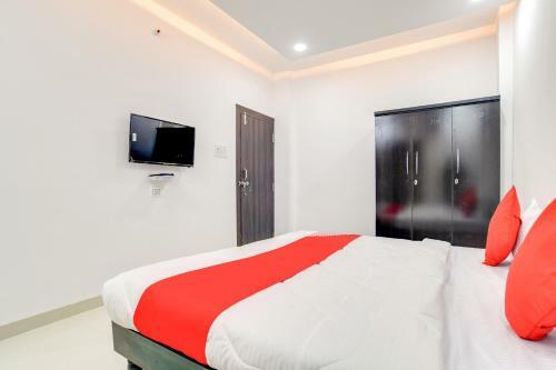Hotel Oyo 78076 Joy Inn