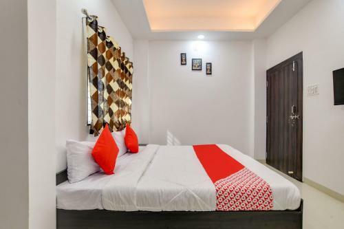 Hotel Oyo 78076 Joy Inn