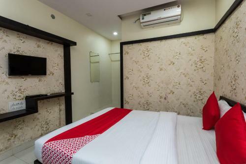 Hotel Oyo 30860 Sun Palace