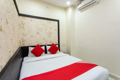 Hotel Oyo 30860 Sun Palace