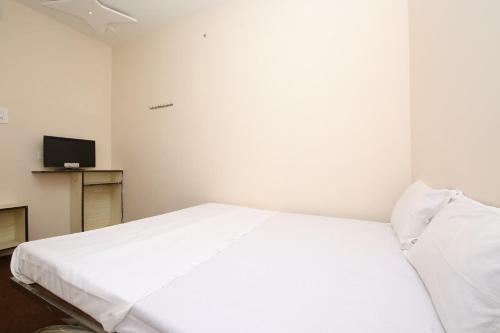 Hotel Oyo 40622 Shahi Guest House