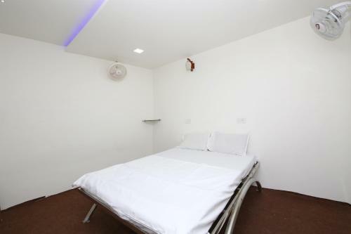 Hotel Oyo 40622 Shahi Guest House