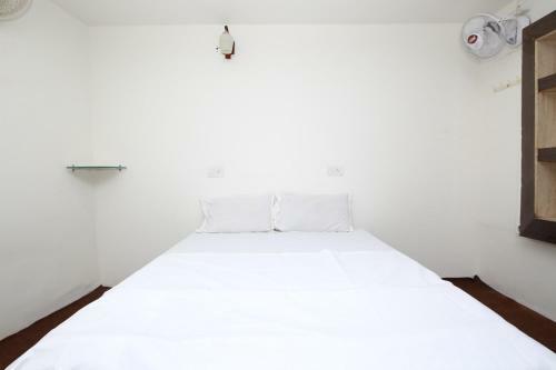 Hotel Oyo 40622 Shahi Guest House